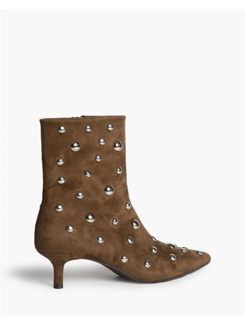 Botines Mujer Corina M6567 con Tachuelas