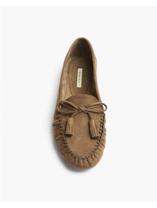 Mocasines Mujer Corina M6640 con Borlas