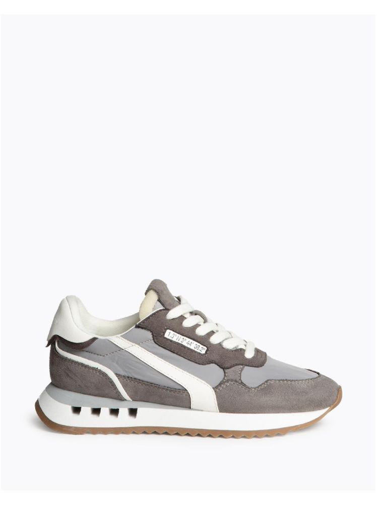 Deportivos Mujer Corina M5580 Retro Running