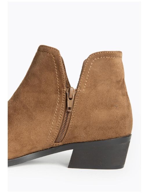 Botines Mujer Corina M5791 con Escote en V