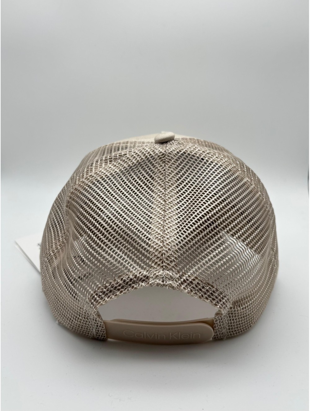 Gorra calvin Klein bordada