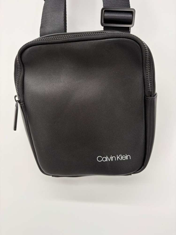 Riñonera Calvin Klein