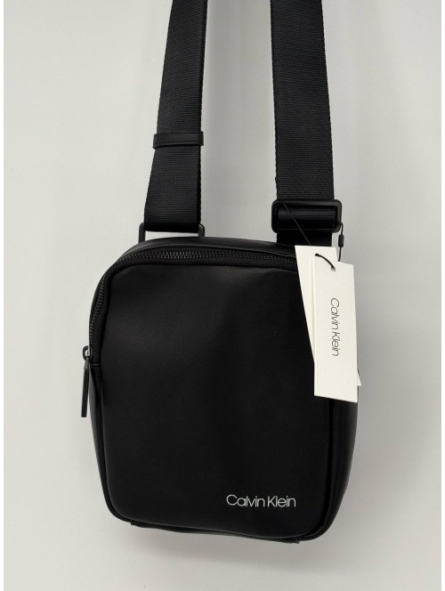 Riñonera Calvin Klein