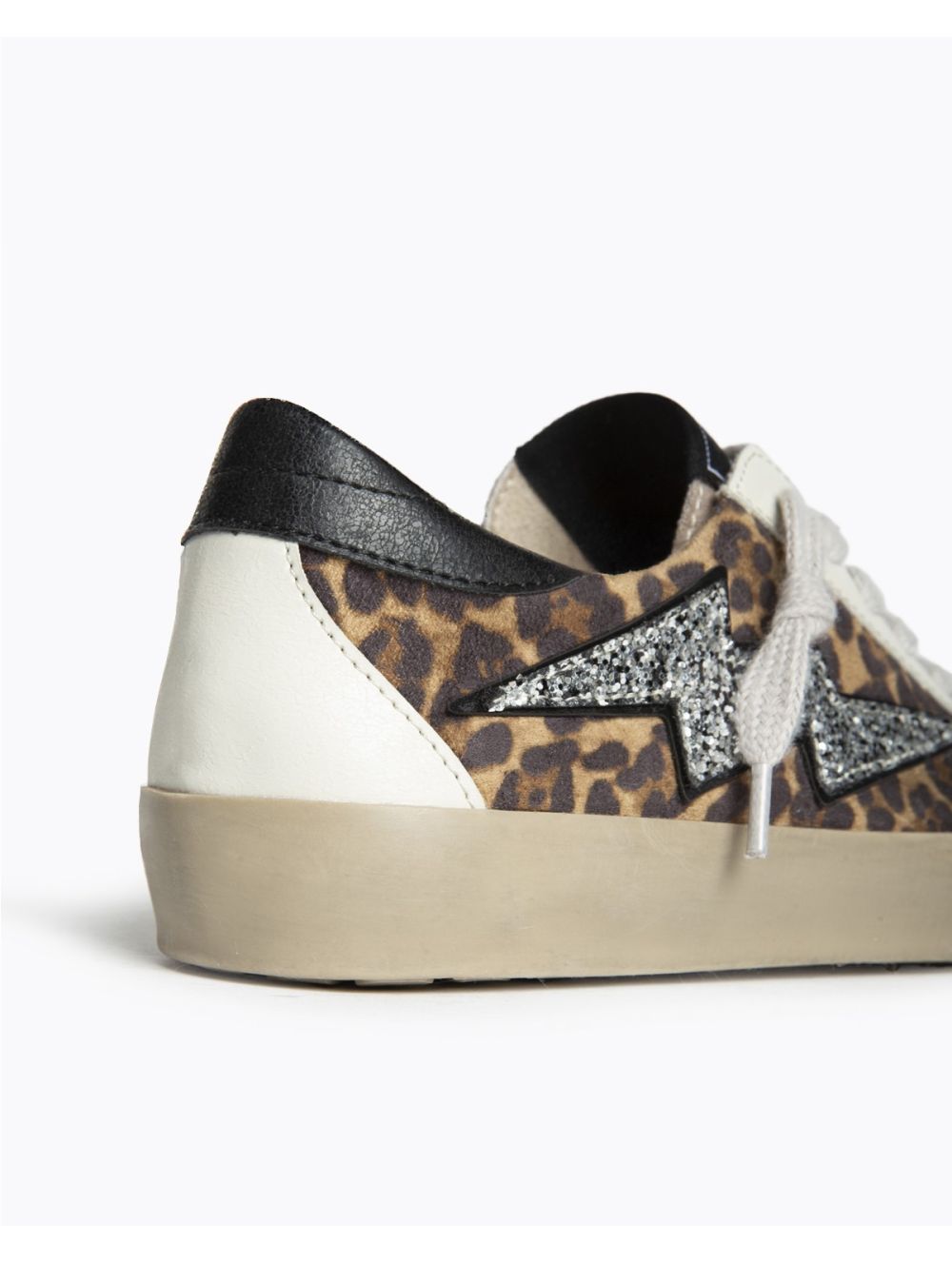 Zapatilla CORINA M5505 Mujer | Sneakers deportivos estampado