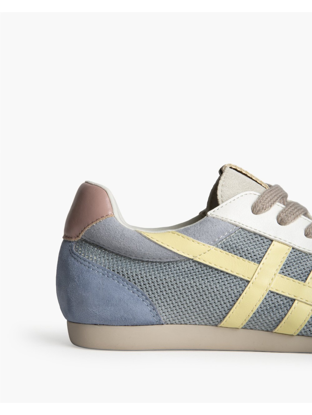 Corina M6035 zapatillas retro cómodas para diario