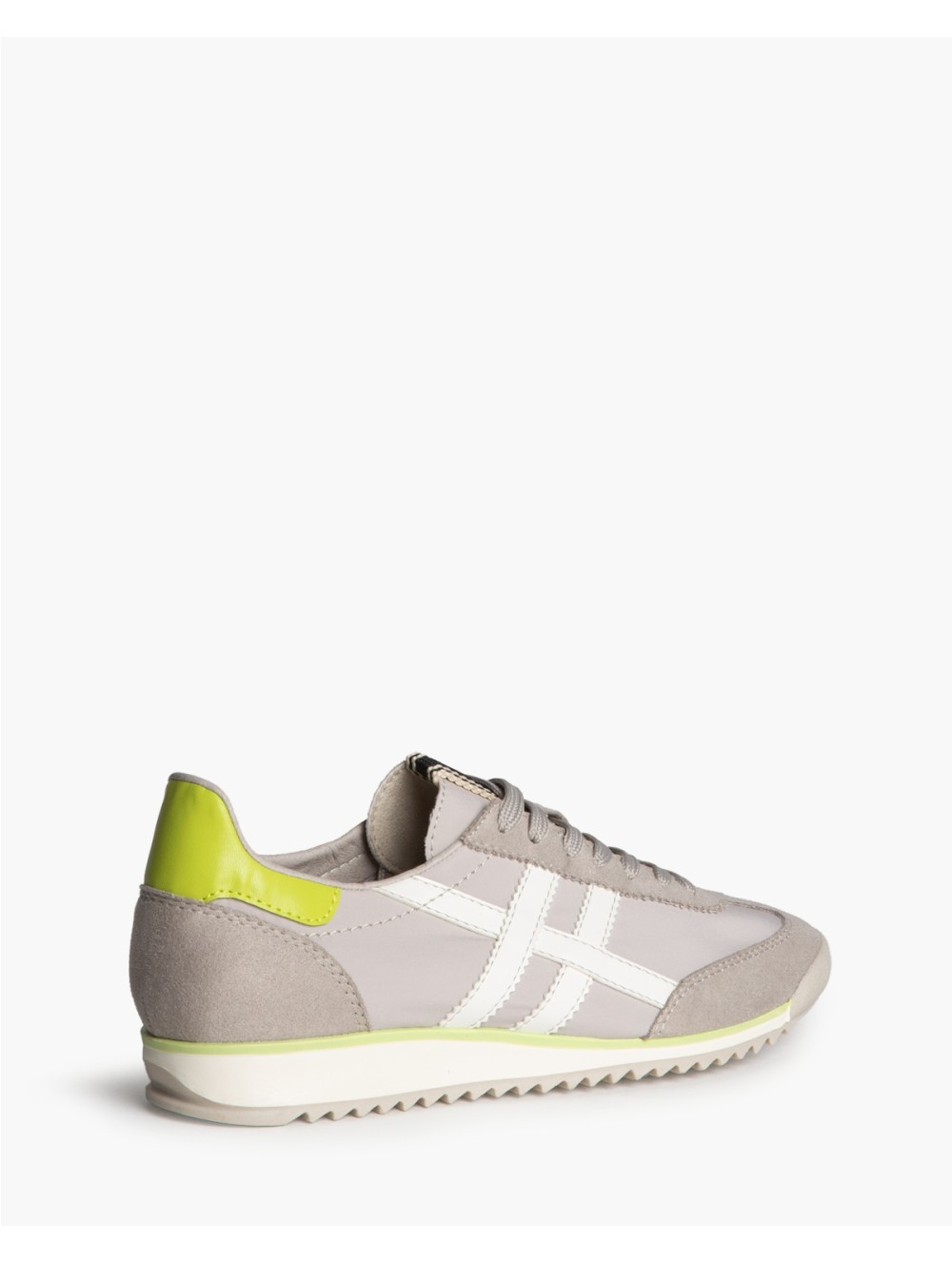 Corina M6050 sneakers retro cómodas de uso diario