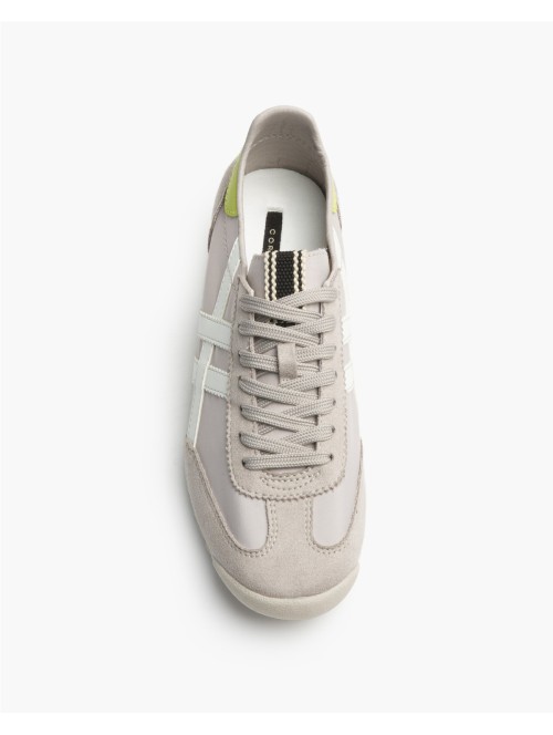 Corina M6050 sneakers retro cómodas de uso diario