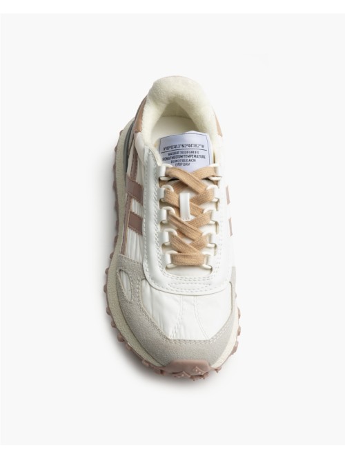 Corina M6065 sneakers retro cómodas para looks urbanos