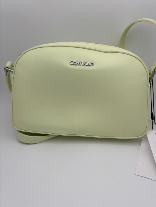 Bolso Calvin Klein de color verde