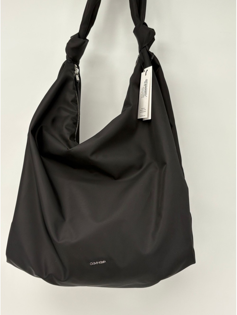 Bolso Calvin Klein grande de color negro para mujer