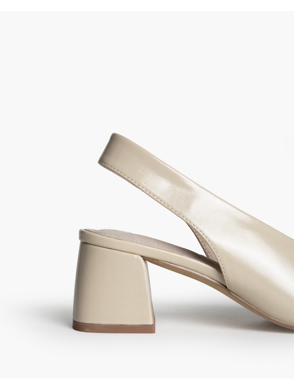 Tacón Cuadrado CORINA M6265 TAUPE